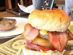 夏威夷汉堡-THE CORNER角落