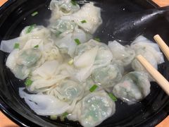 -真真鲜馄饨店(启蒙路店)