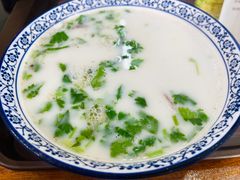 羊肉汤普通版-穆得·老周家牛肉烧饼(普利街店)
