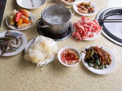 -鑫海汇海鲜烤肉火锅自助(七彩城店)