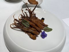 -贝勒爷·酥不腻烤鸭