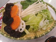 -三江源活鱼现烤(维多利摩尔城店)