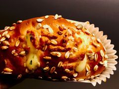 -苹果花园(乳山路店)