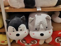 -名创优品(广东省广州琶洲保利广场店)