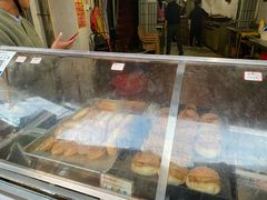 面包甜点陈列柜-惠源面包店(开禾路店)