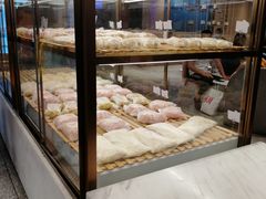 面包甜点陈列柜-奈雪的茶(湖滨银泰in77C区PRO店)