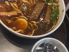 -康师傅私房牛肉面(申虹店)