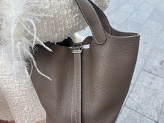 -聚云奢二手奢侈品黄金手表包包回收·中古店(三里屯总店)