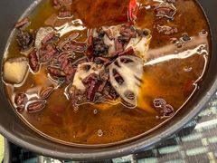 -去吃小龙虾·江湖菜·烧烤(南滨路店)