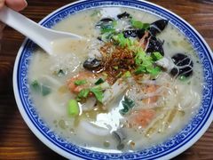 三鲜面线糊-亚忠小吃店(曾厝垵店)