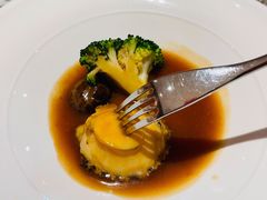 甄品鲍鱼会花菇-香樟花园法式铁板烧(恒隆广场店)