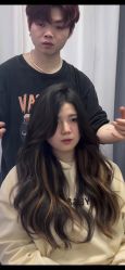 -IU潮牌·SALON