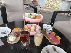 -亚龙湾喜来登·美景台大堂吧