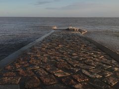 -南汇新城海滩