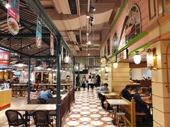 大堂-大食代美食广场(上海中心店)