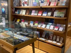 -百新书局(尚悦湾店)