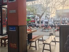 -胡记烧烤(黄山新村总店)