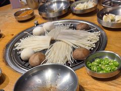 -缸桶屋韩国料理·全程帮烤(泰禾店)