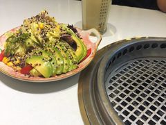 牛油果时蔬沙拉-千寻山野烤肉(中关村店)