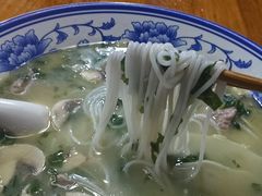 选的龙游米线-何太太馄饨面铺(大浒东苑店)