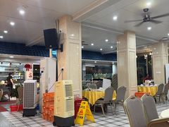 -鹏城人家海鲜酒家·23年老字号(较场尾店)