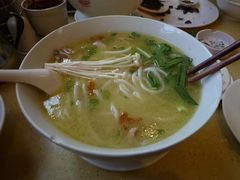 -桥香园云南过桥米线(金马碧鸡店)