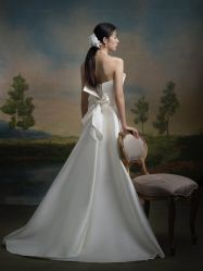 -女王风尚STUDIO·轻奢化定制