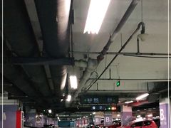 -凯德MALL太阳宫店-地下停车场