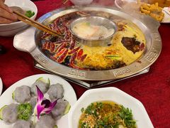 -山城年华老火锅(玉林店)