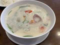-两兄弟Song Pee Nong(2号店)