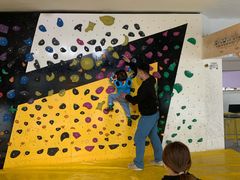 -问山MountQuest攀岩馆