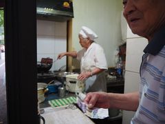 -阿婆油墩子(五里桥路188弄小区店)