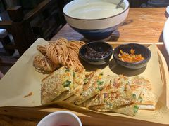 -龙泉小镇(科圣路店)