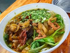 -越洋肖氏老米线(杨家坪店)
