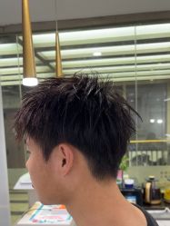-镁连社·美联社