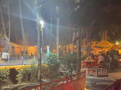 -二荆条·蜀鲜汇城市森林火锅