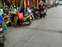 -必胜客(金鹰店)
