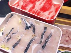 -钢管厂五区小郡肝串串香火锅(人民广场店)