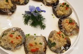Steamed Scallop with Garlic and Vermicelli