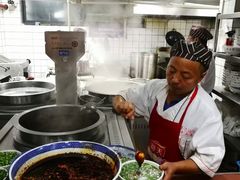 -思泊湖牛肉面(振兴路店)