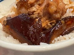 东坡草扎肉-桂满陇·蟹黄小笼汤包(清河万象店)