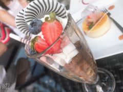巧克力圣代-The lounge 柏悦酒店大堂酒廊(上海环球金融中心店)