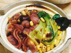 腊味双拼滑仔鸡煲仔饭-花笙记打边炉·煲仔饭(五大道店)