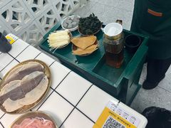 -扎起市井老火锅(乐山总店)