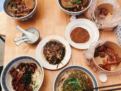-沪西老弄堂面馆(定西路店)