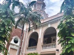 -香港大学