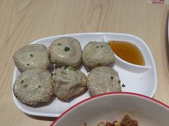 -小杨生煎(金山百联购物中心3楼店)