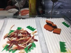 -云顶旋转自助景观餐厅