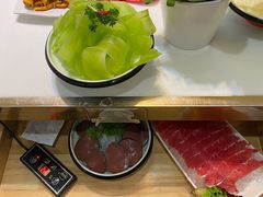 -洪氏嗨捞·猪肚鸡火锅(阳光天地店)