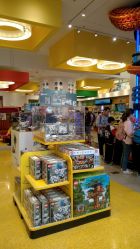 -乐高品牌旗舰店(人民广场店)